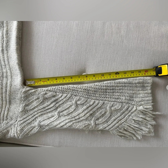 WHITE House Black Market Oversized Polo Sweater with Fringe Size XS - Picture 13 of 16